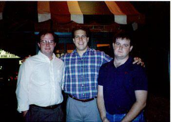 555858_4176087167958_1512957456_n